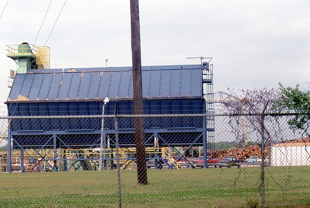 Lumber/chip plant